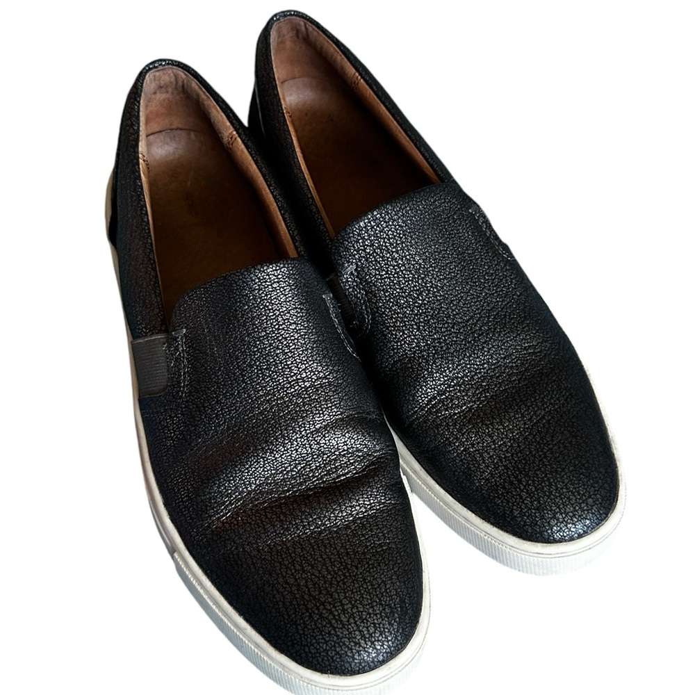 Frye Ivy Slip On Sneakers in pewter. Women’s size 9